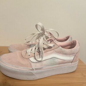 Vans platform